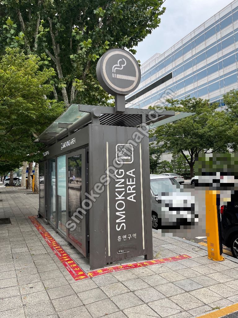 汝矣島 国会議事堂駅付近の喫煙ブース①（여의도 국회의사당역 인근 흡연부스 ①）の現地写真